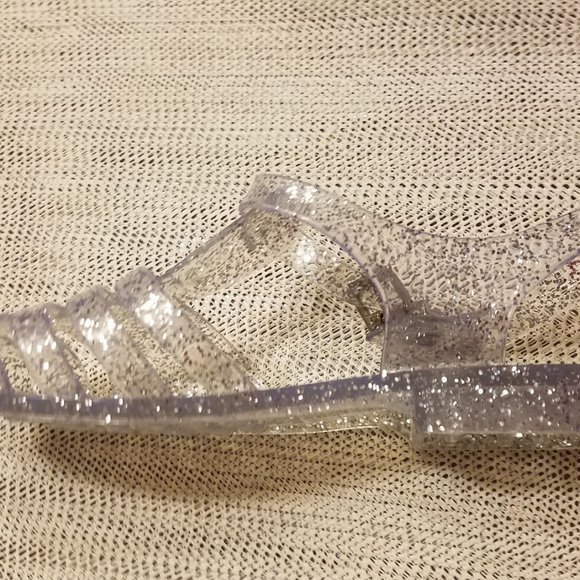 Flat Jelly Sandals - Picture 9 of 11